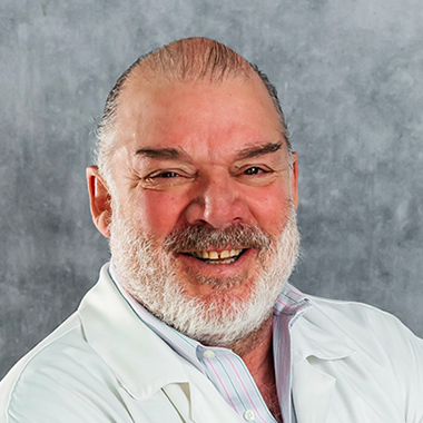 Dr. Ricardo Affonso Ferreira